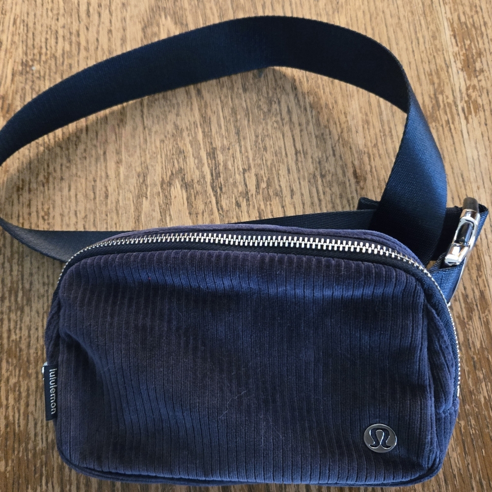 Lululemon Navy Blue Corduroy Belt Bag